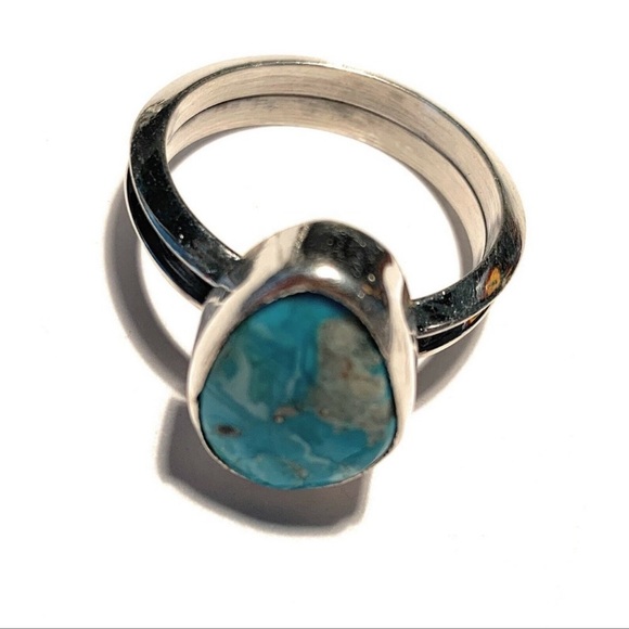 Sterling Silver Turquoise Ring size 9 - Picture 4 of 4
